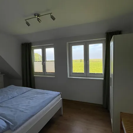 Seeblick Apartment *